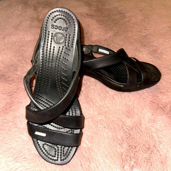 CROCS women’s black sandal heels 10 summer spring comfort vacation - Picture 1 of 12